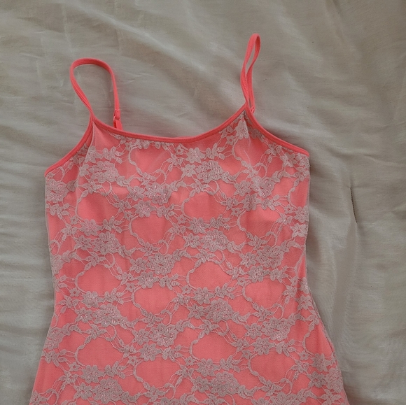 Express Sexy Stretch Bra Cami - Picture 2 of 6